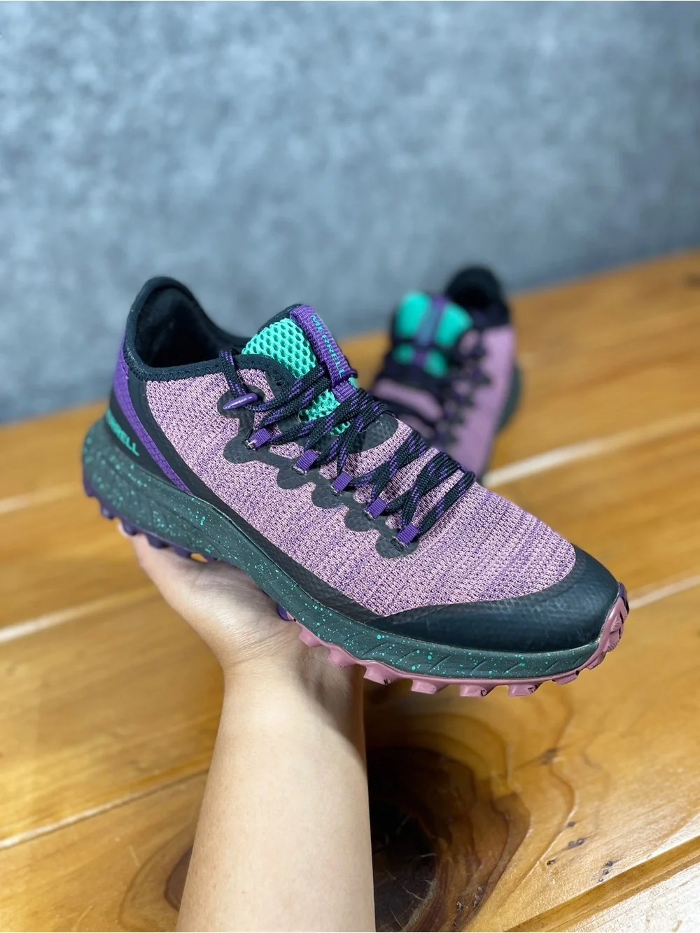 Merrell Bravada WOMENS 7.5 Purple Trail Running Hiking Shoes Gorpcore J033644